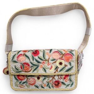 Peach Fruit Beaded Bag NWT